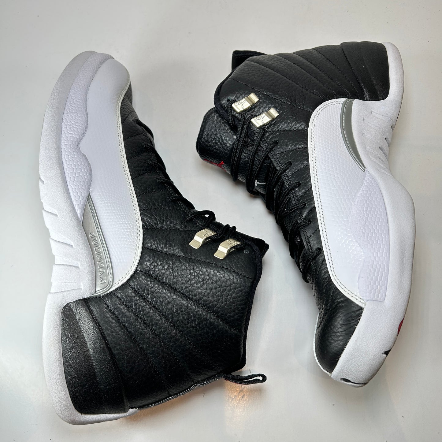 CT8013 006 Jordan 12 Retro Playoffs (2022) [USED] - 10.5 M (Used)