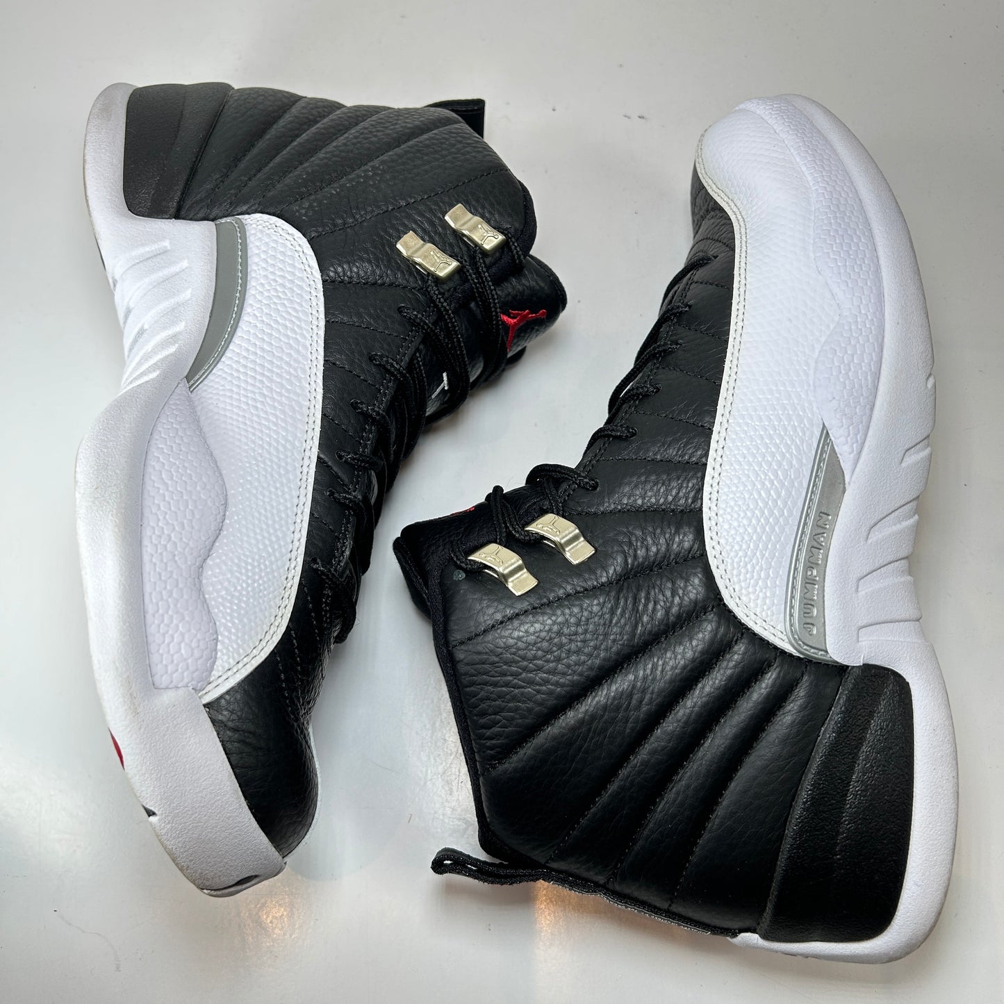 CT8013 006 Jordan 12 Retro Playoffs (2022) [USED] - 10.5 M (Used)