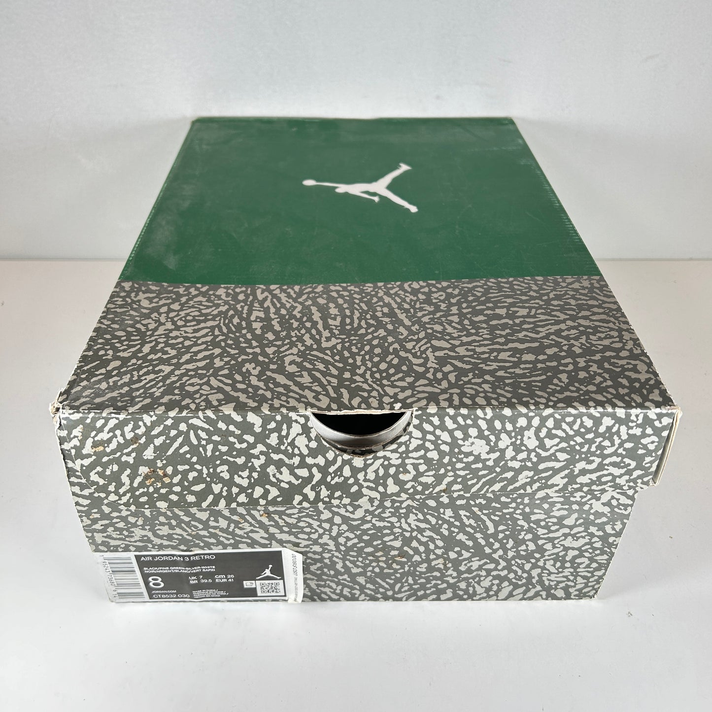 CT8532 030 Jordan 3 Retro Pine Green [USED] - 8 M (Used)