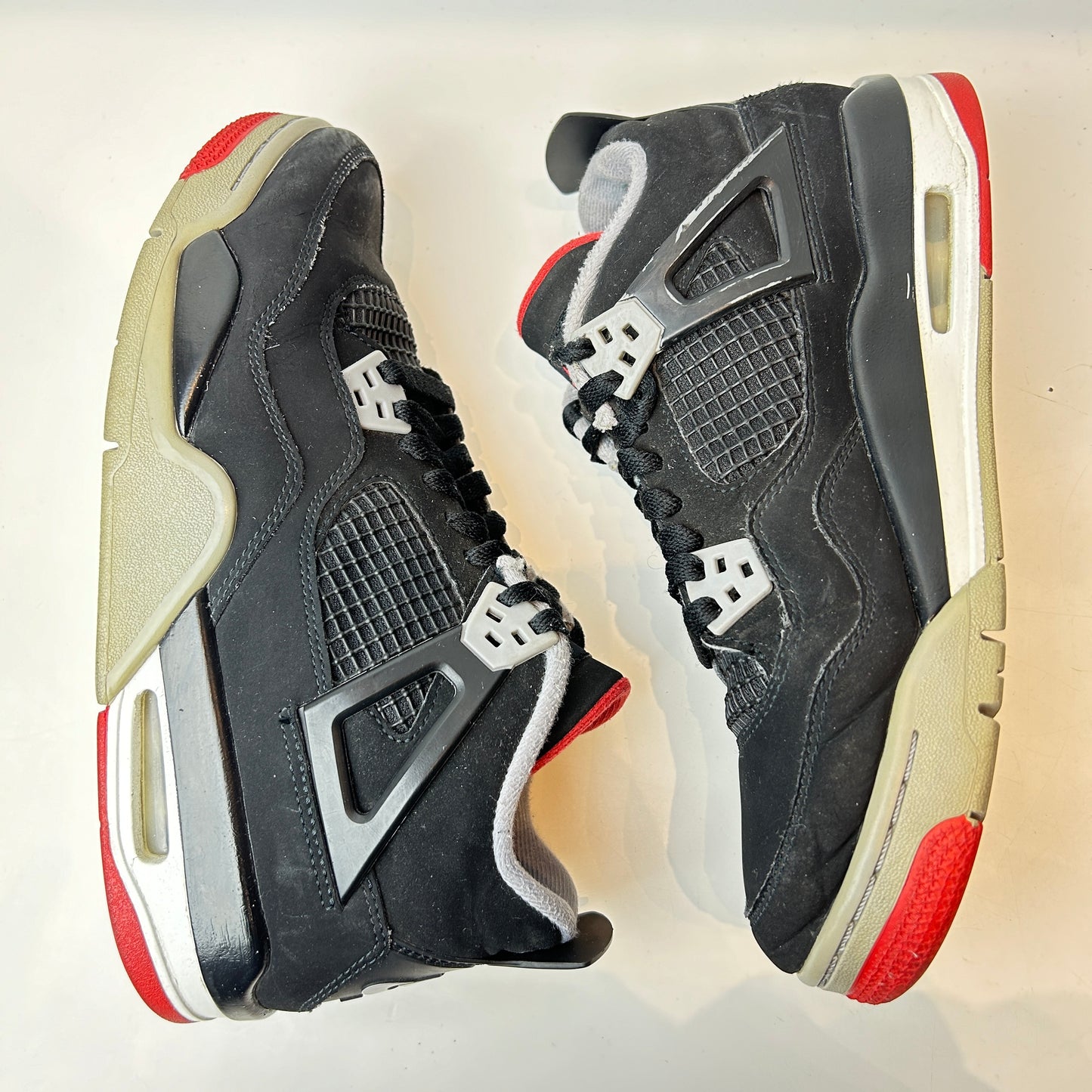 408452 060 Jordan 4 Retro Bred (2019) (GS) [USED] - 7 Y (Used) (No Box)