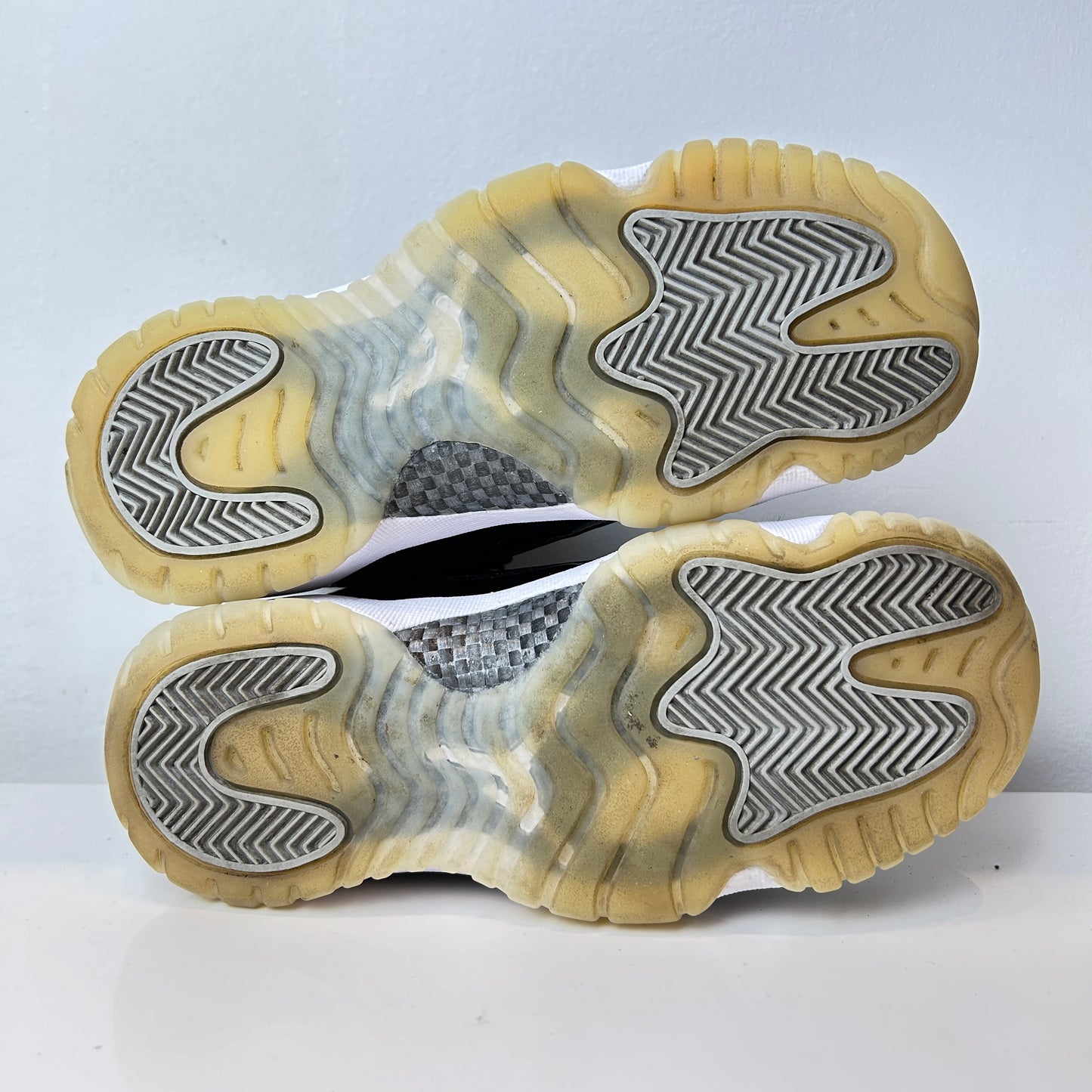 378038 011 Jordan 11 Retro Jubilee (GS) [USED] - 4.5 Y (Used) (No Box)