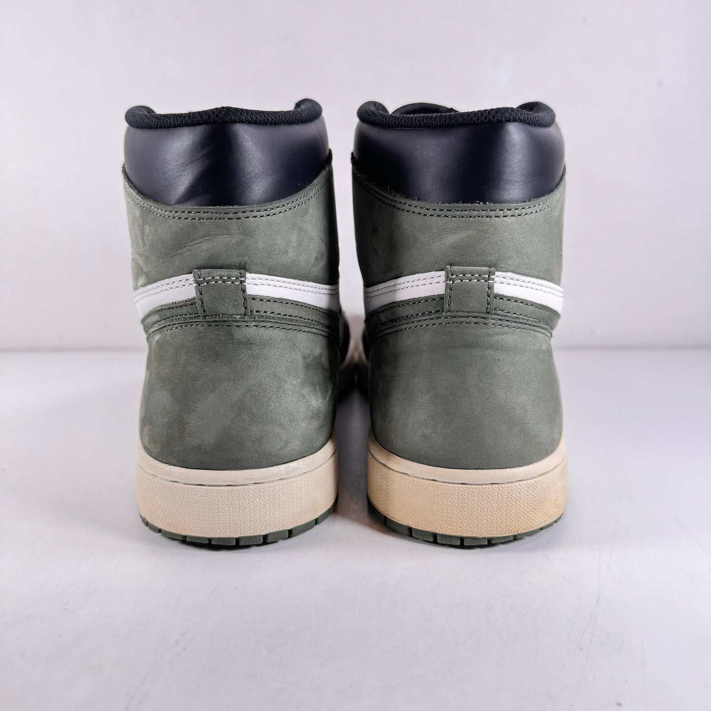 555088 135 Jordan 1 Clay Green [USED] - 12 M (Used) (Replace Box)