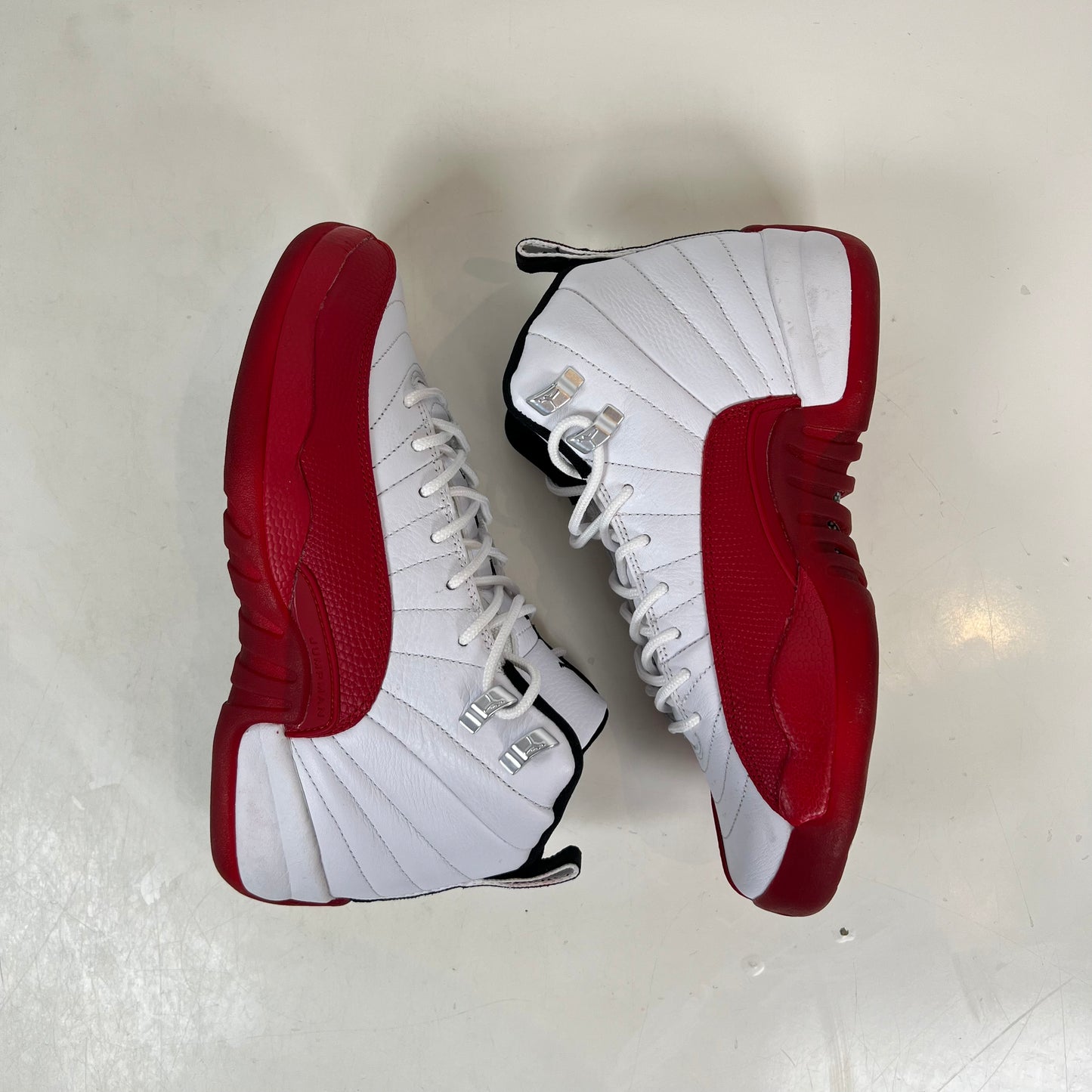 153265 116 Jordan 12 Retro Cherry (2023) (GS) [USED] - 6 Y (VNDS)
