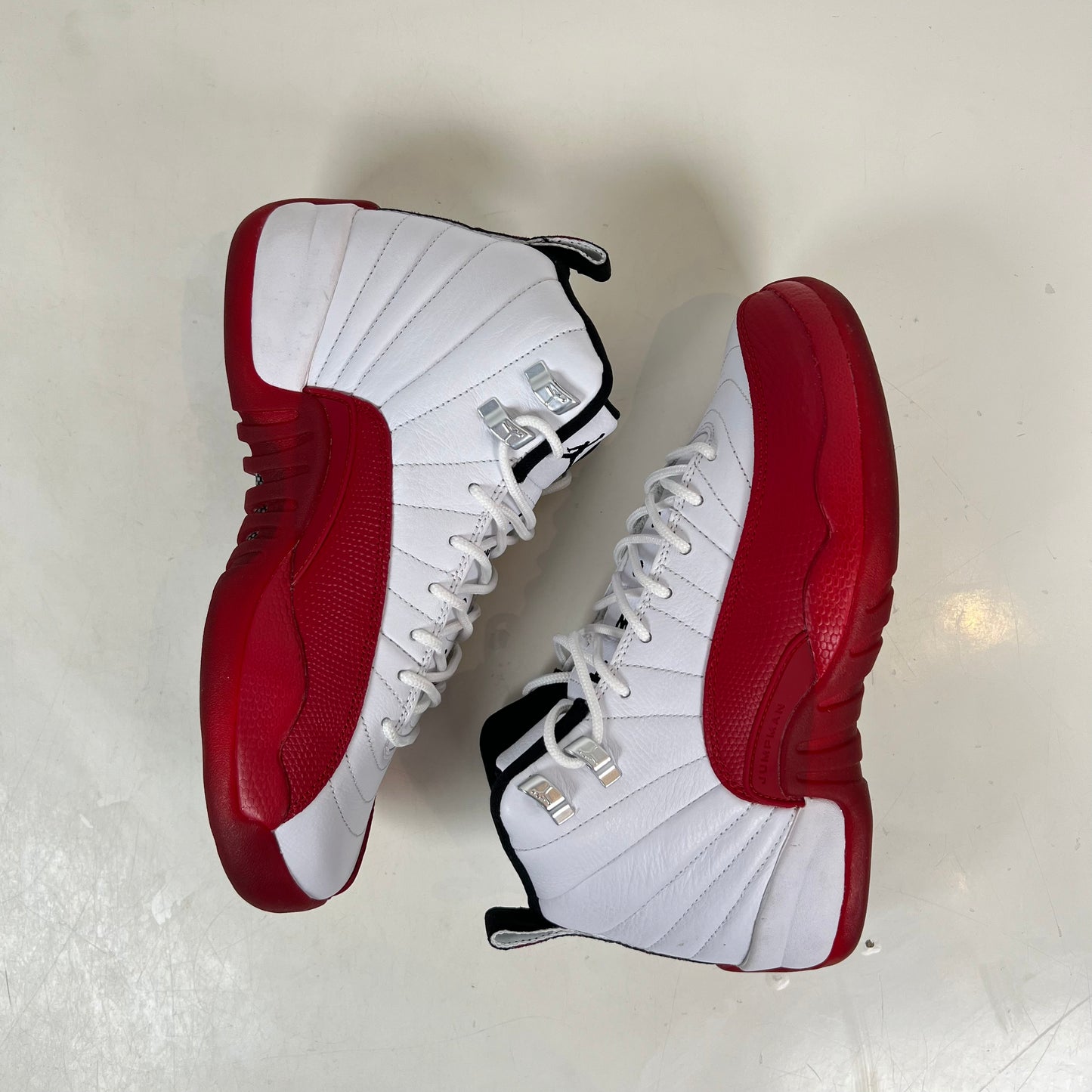 153265 116 Jordan 12 Retro Cherry (2023) (GS) [USED] - 6 Y (VNDS)