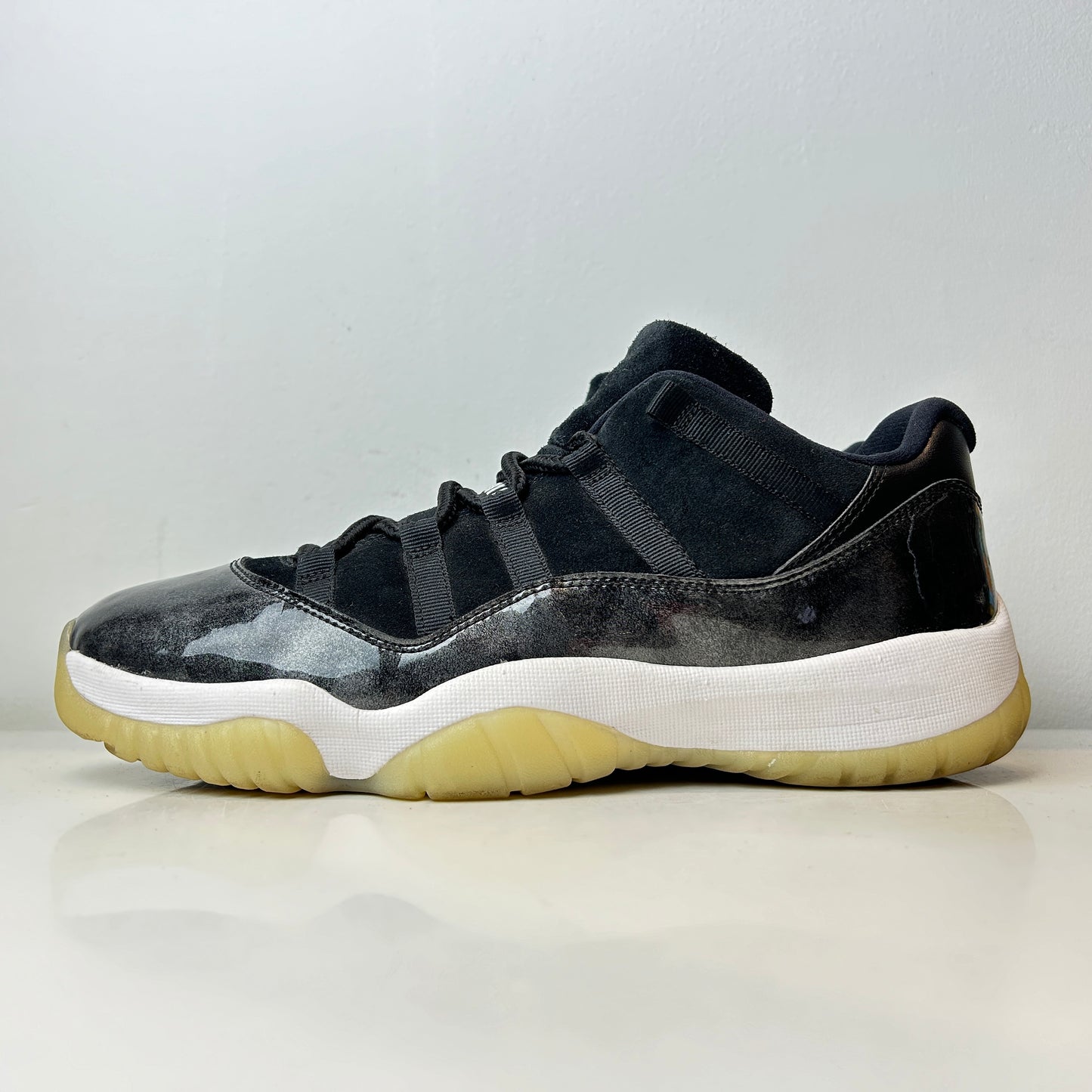 528895 010 Jordan 11 Retro Low Barons [USED] - 11.5 M (Used) (No Box)