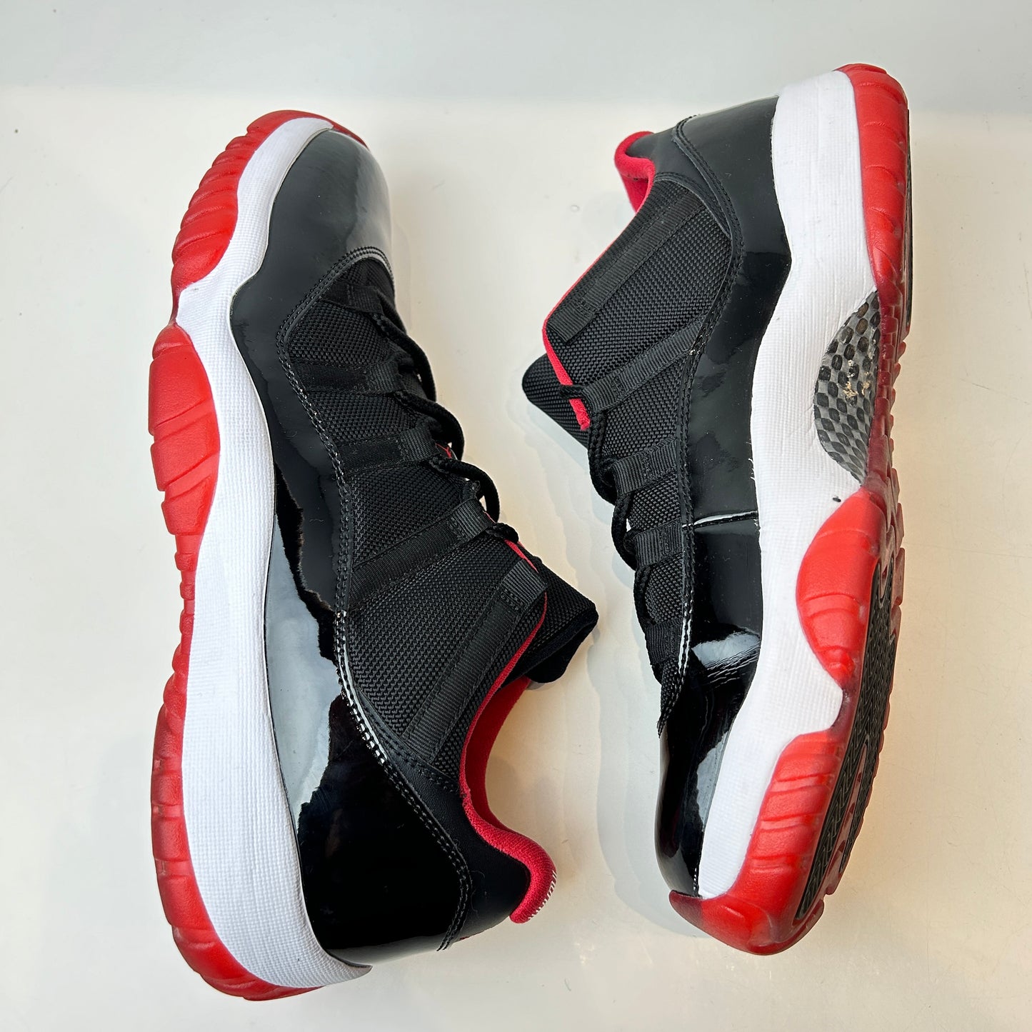 528895 012 Jordan 11 Retro Low Bred [USED] - 11.5 M (Used) (No Box)