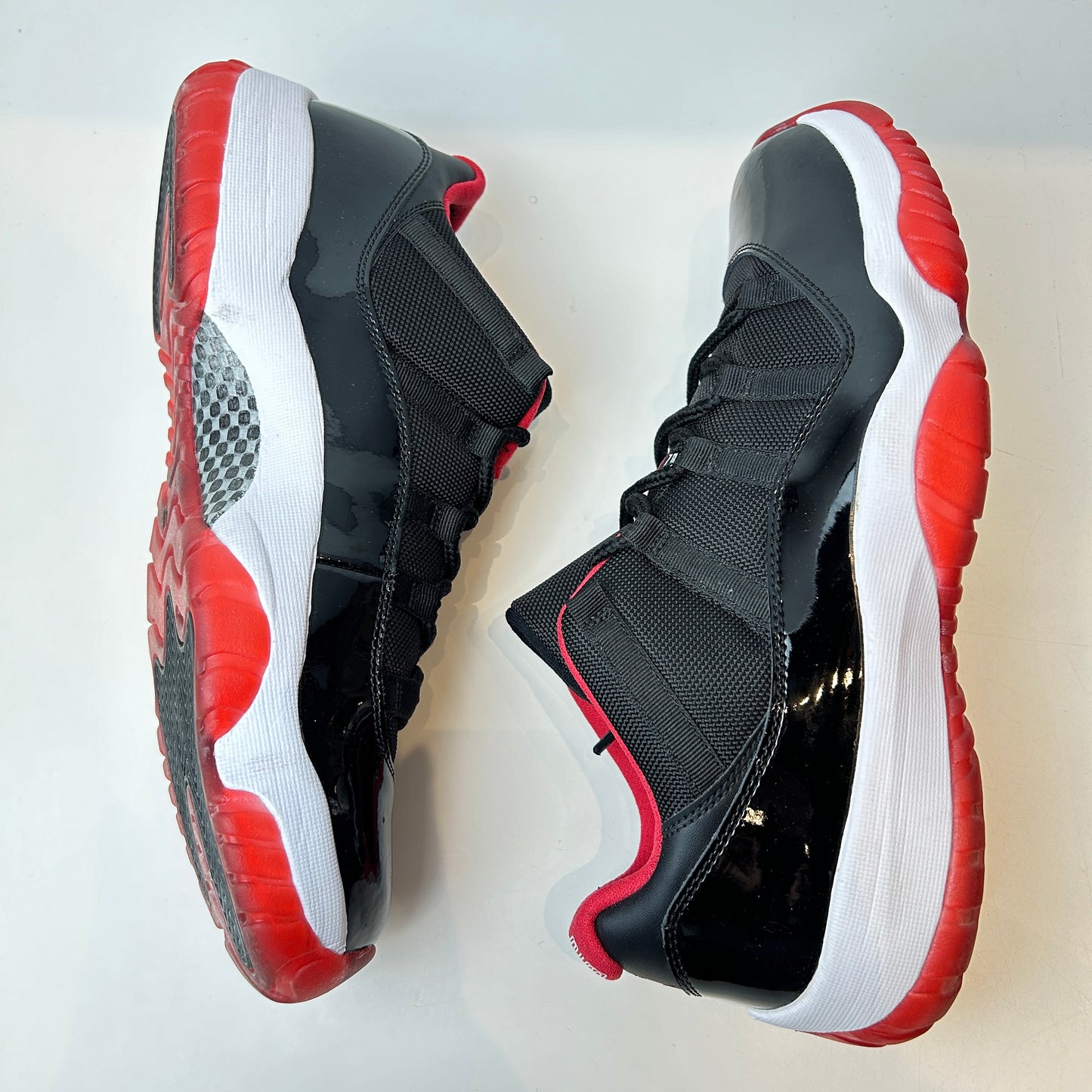 528895 012 Jordan 11 Retro Low Bred [USED] - 11.5 M (Used) (No Box)