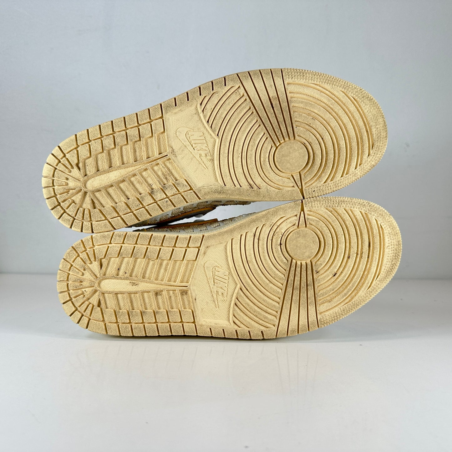 FD2565 100 Jordan 1 Retro High OG SP Union LA Bephies [USED] - 7 M (Used)