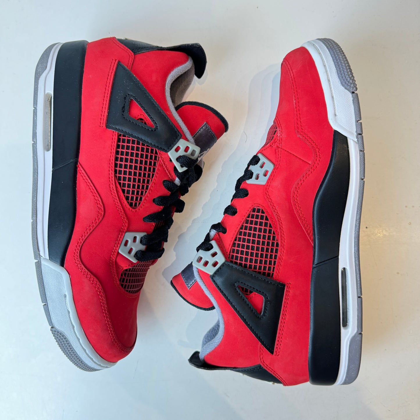 408452 603 Jordan 4 Retro Toro Bravo (GS) [USED] - 7 Y (Used) (No Box)