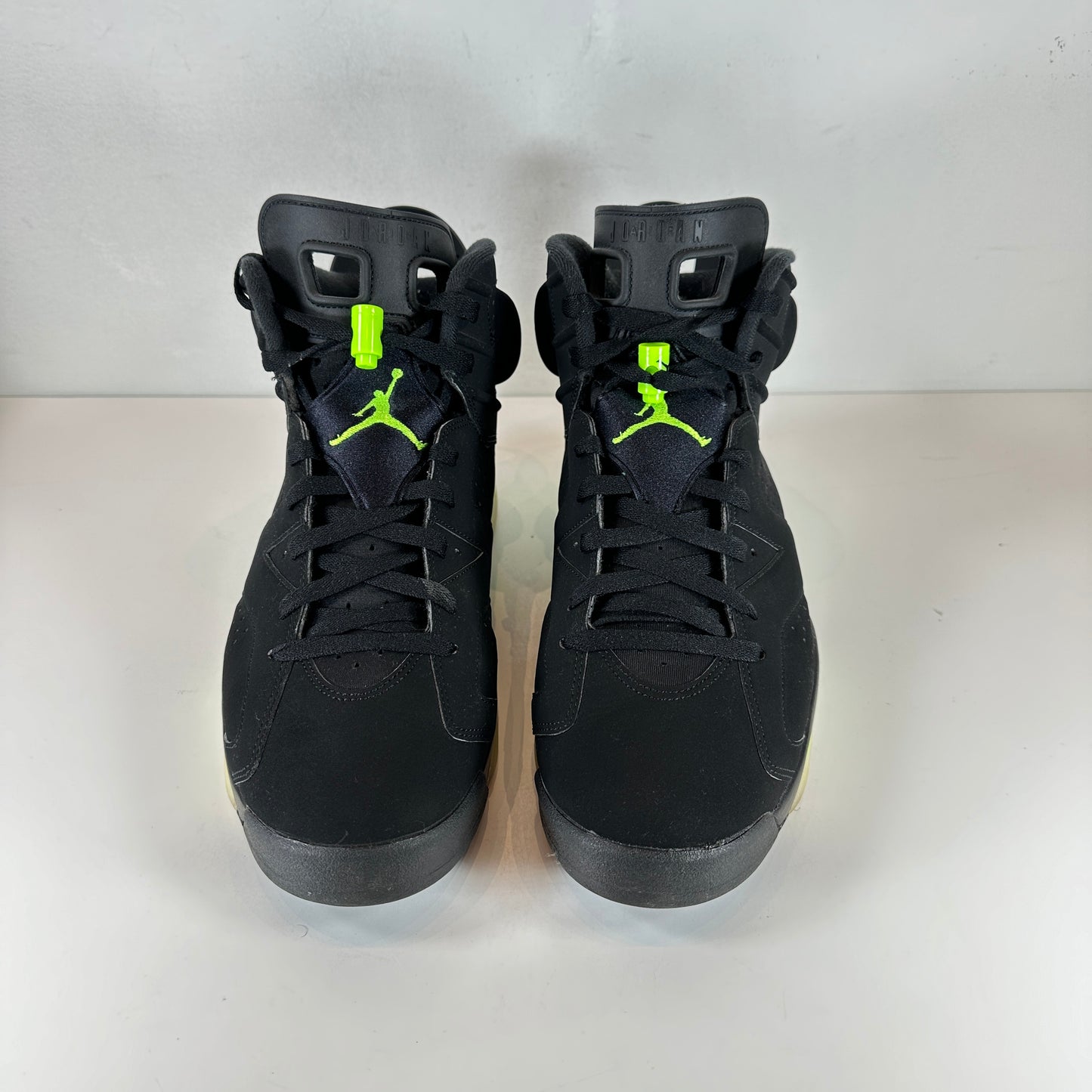 CT8529 003 Jordan 6 Retro Electric Green [USED] - 13 M (Used)