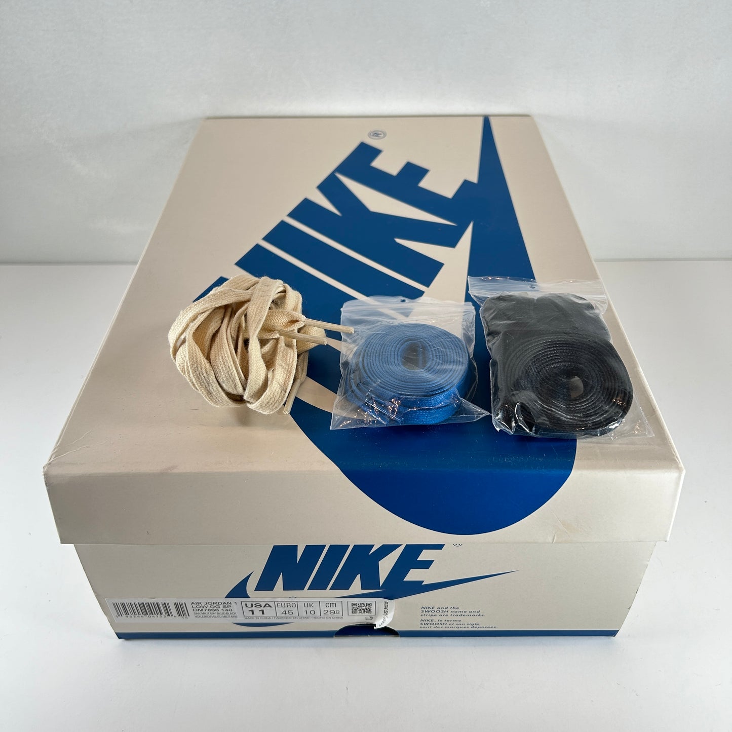 DM7866 140 Jordan 1 Retro Low OG SP Fragment x Travis Scott [USED] - 11 M (Used)
