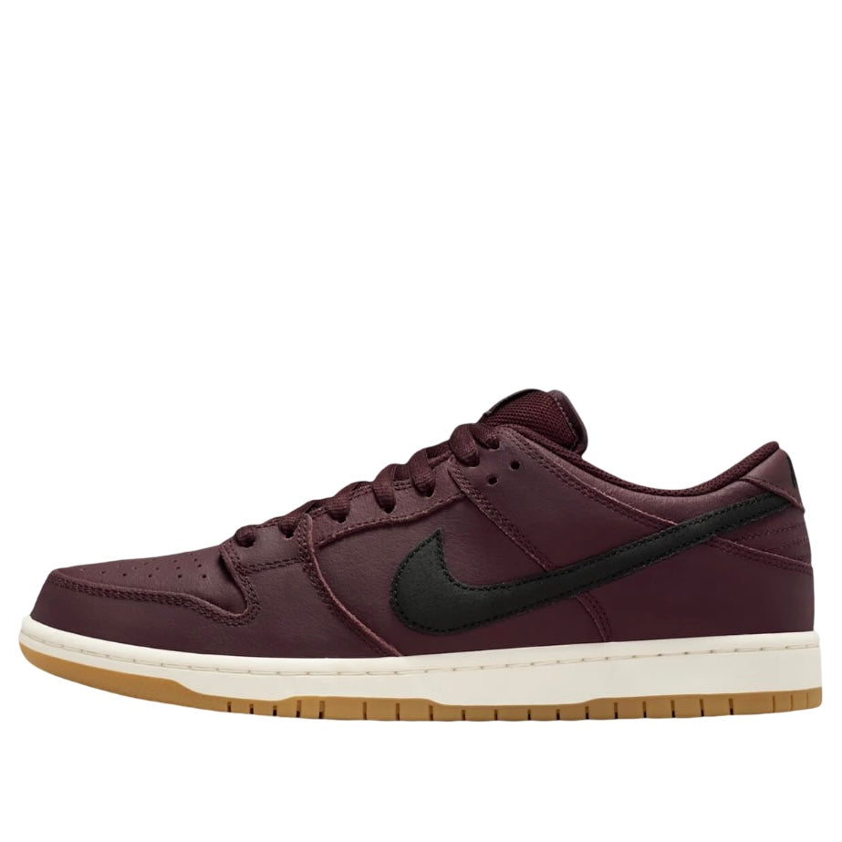 IO2304 600 Nike SB Dunk Low Pro Burgundy Crush