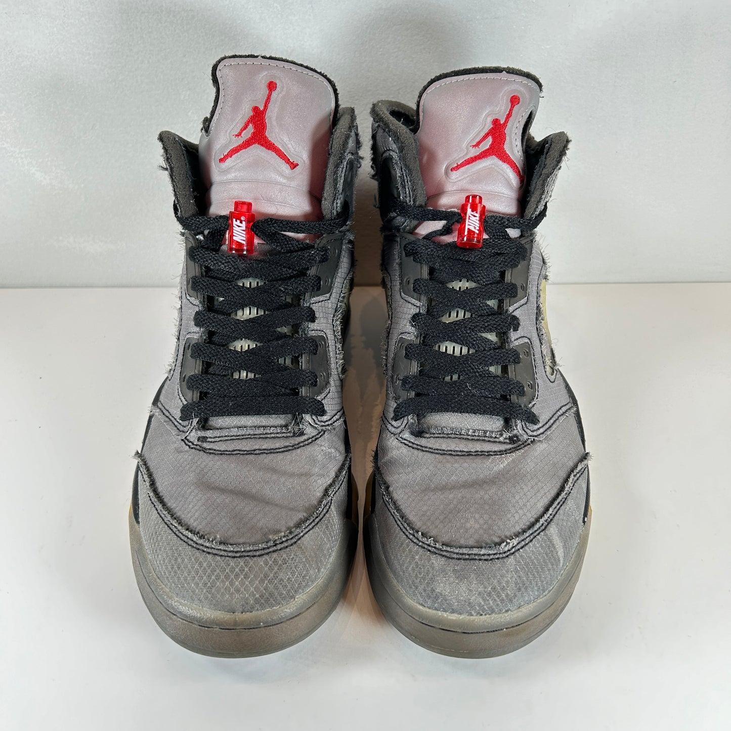 CT8480 001 Jordan 5 Off-White Black [USED] - 10.5 M (Used)