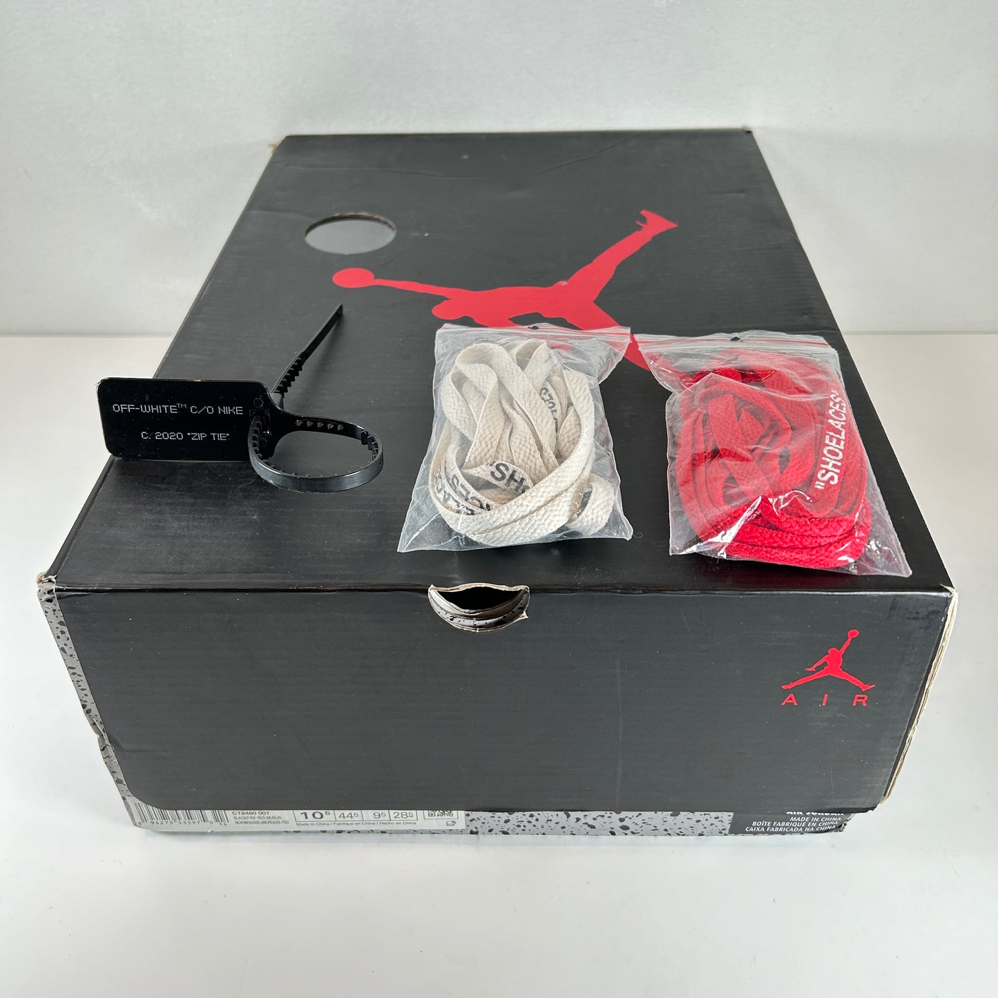 CT8480 001 Jordan 5 Off-White Black [USED] - 10.5 M (Used)