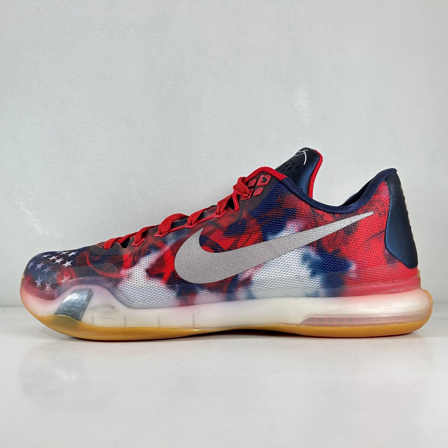 705317 604 Nike Kobe 10 Independence Day [USED] - 9.5 M (Used) (No Box)