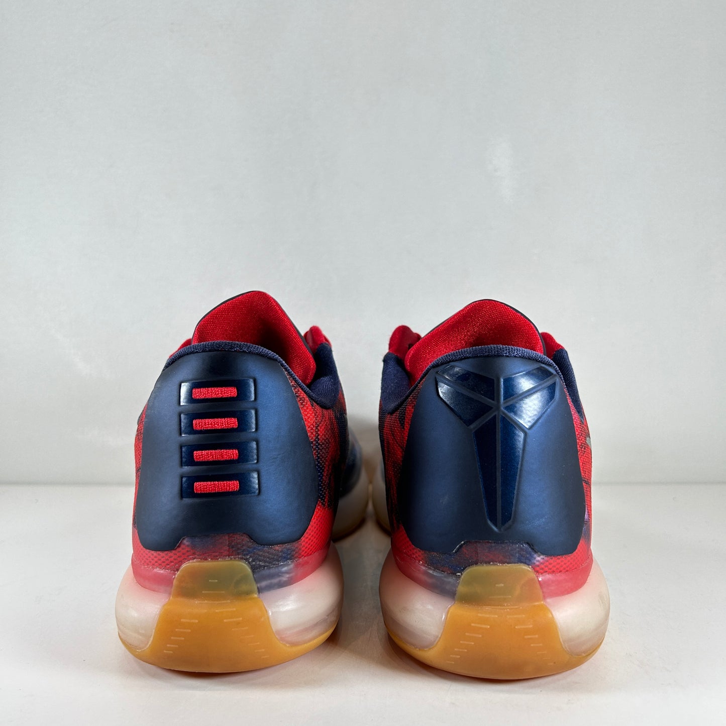 705317 604 Nike Kobe 10 Independence Day [USED] - 9.5 M (Used) (No Box)