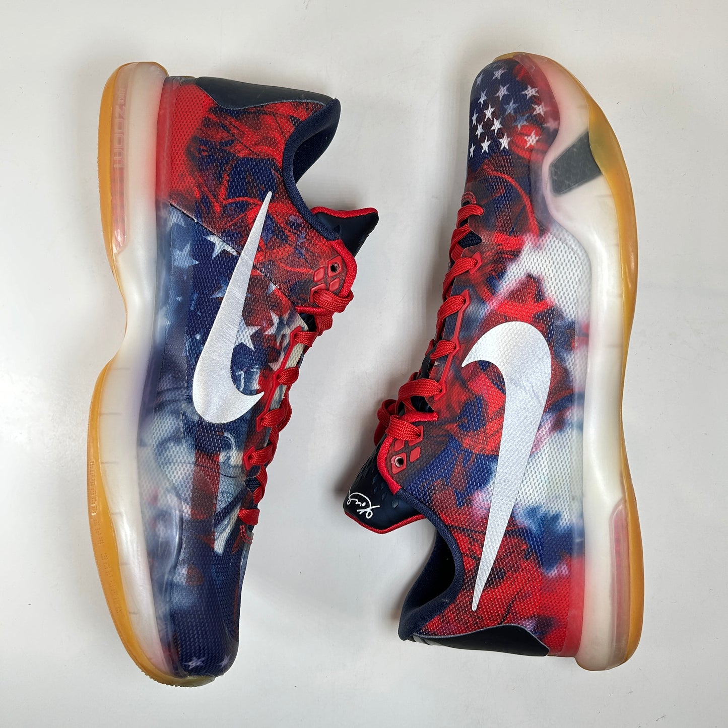 705317 604 Nike Kobe 10 Independence Day [USED] - 9.5 M (Used) (No Box)