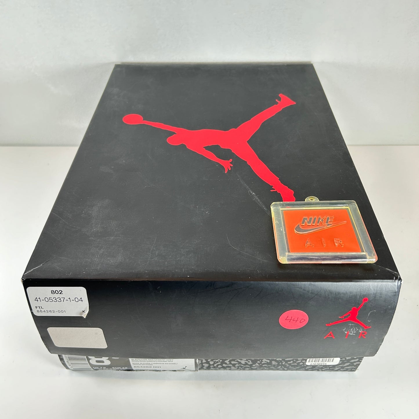 854262 001 Jordan 3 Black Cement 2018 [USED] - 8.5 M (Used)