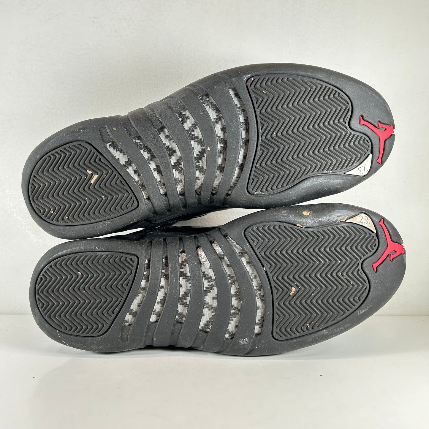 308317 001 Jordan 12 Retro Low Black Patent [USED] - 10.5 M (Used)