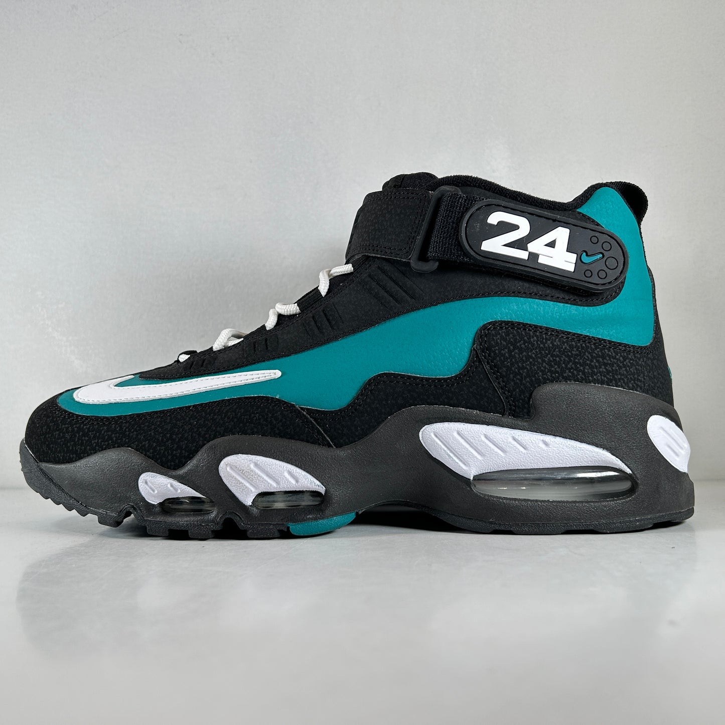 354912 005 Nike Air Griffey Max 1 Freshwater (2011) [USED] - 10.5 M (Used)