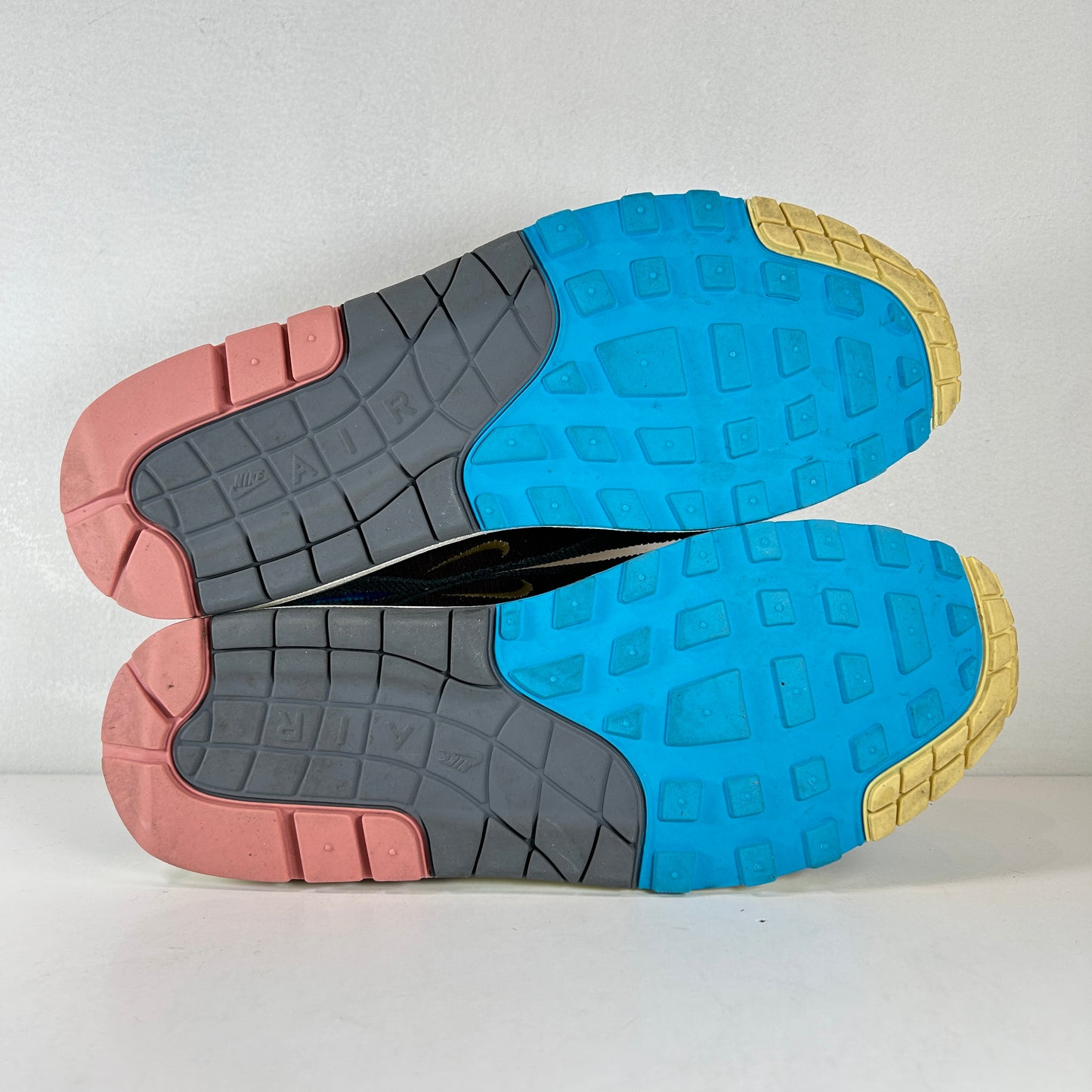 AJ4219 400 Air Max 1/97 Sean Wotherspoon [USED] - 10.5 M (VNDS)