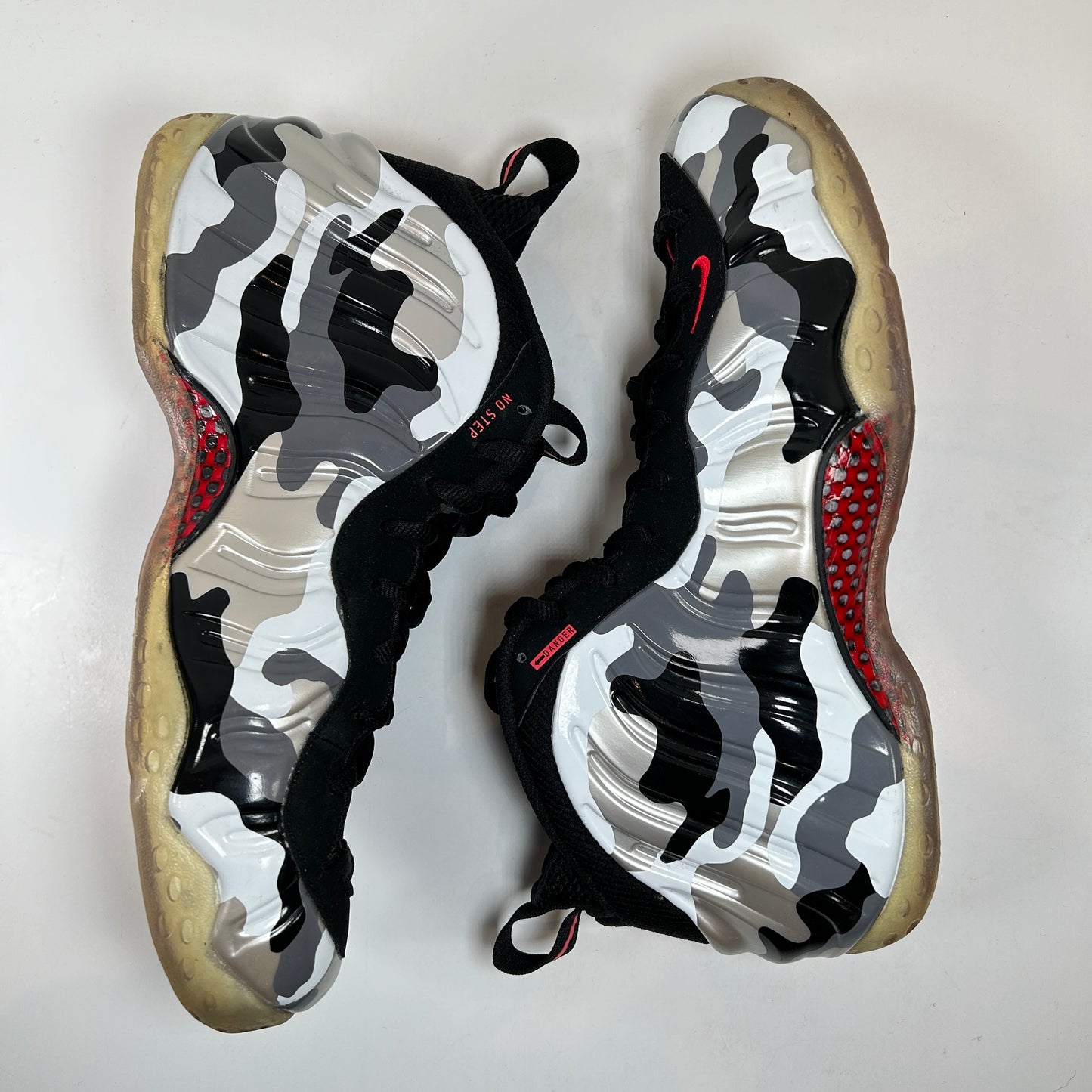 575420 001 Nike Air Foamposite One Fighter Jet [USED] - 11 M (Used)