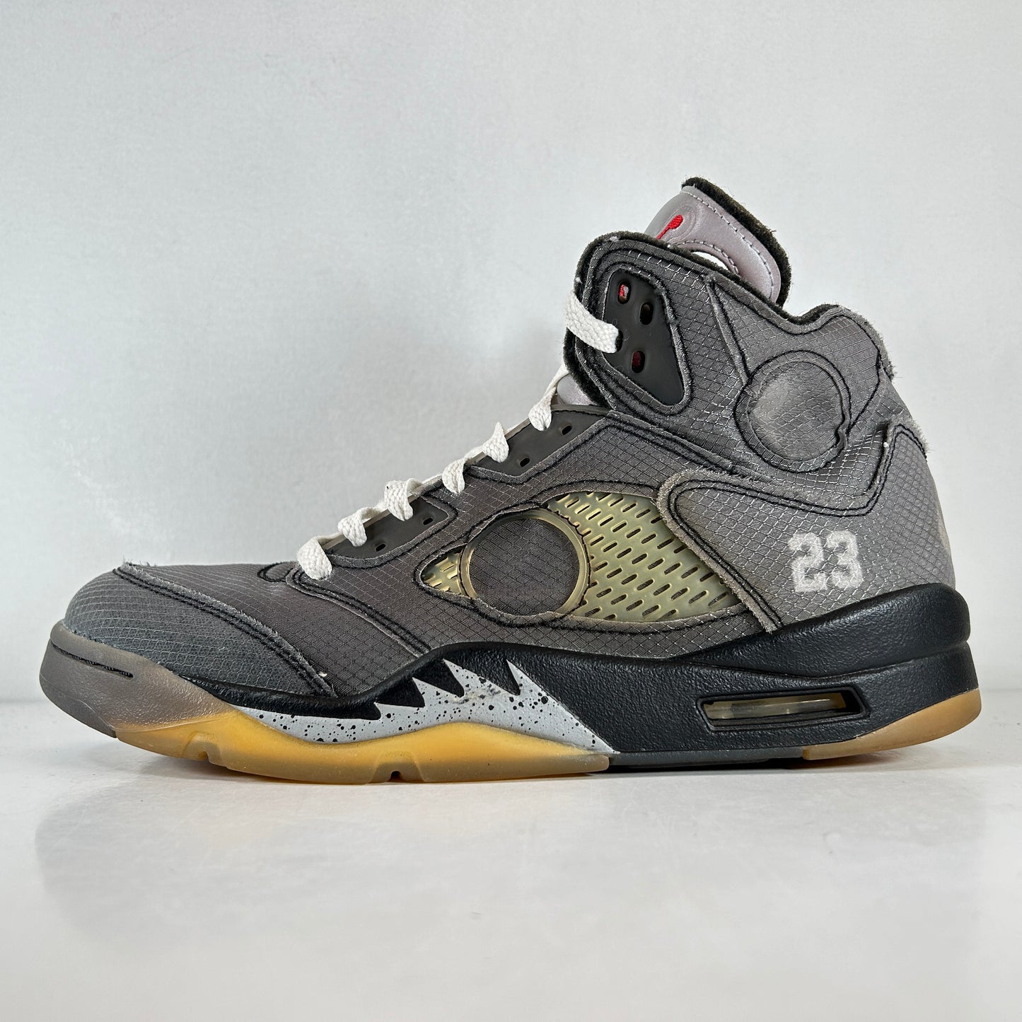 CT8480 001 Jordan 5 Off-White Black [USED] - 9.5 M (Used)