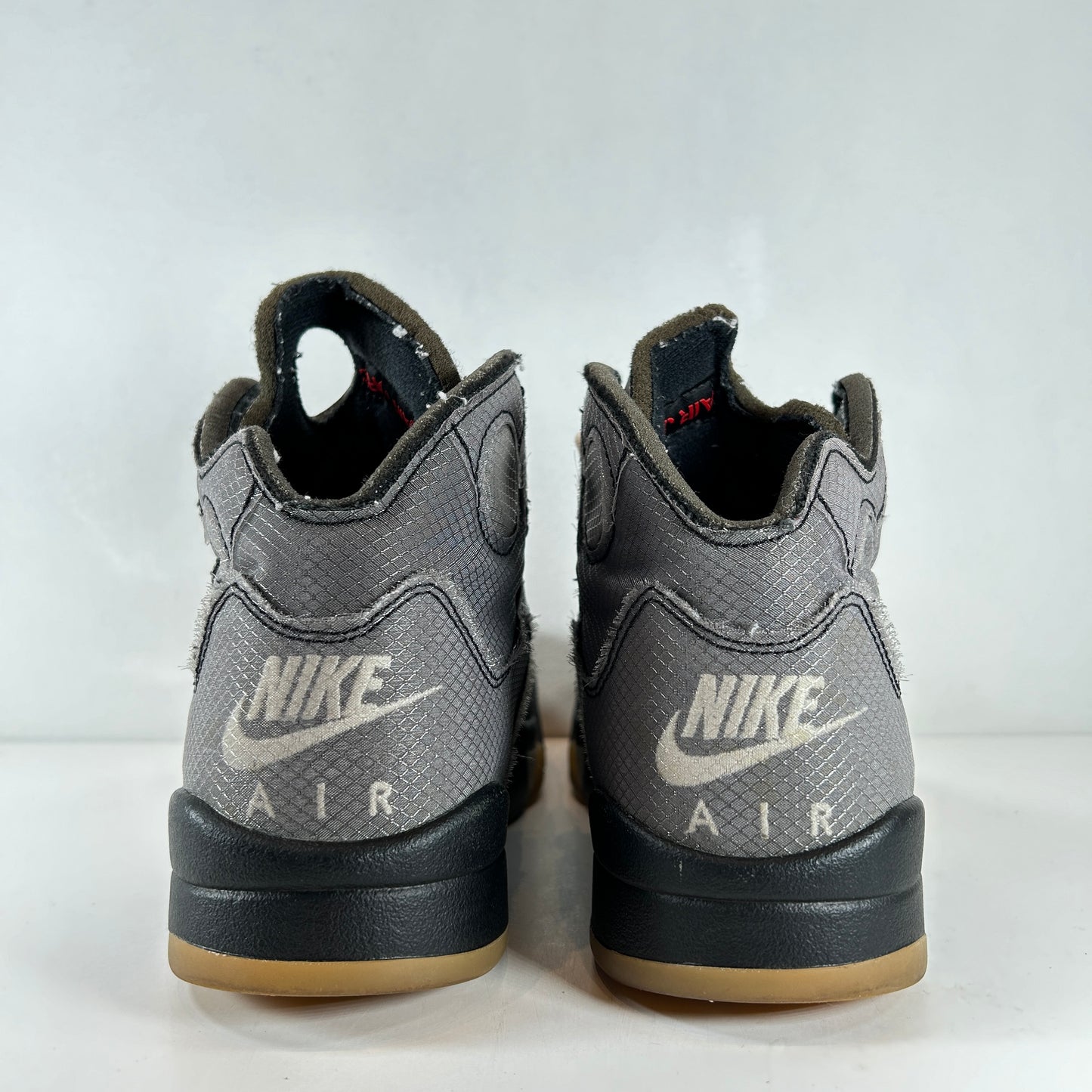 CT8480 001 Jordan 5 Off-White Black [USED] - 9.5 M (Used)