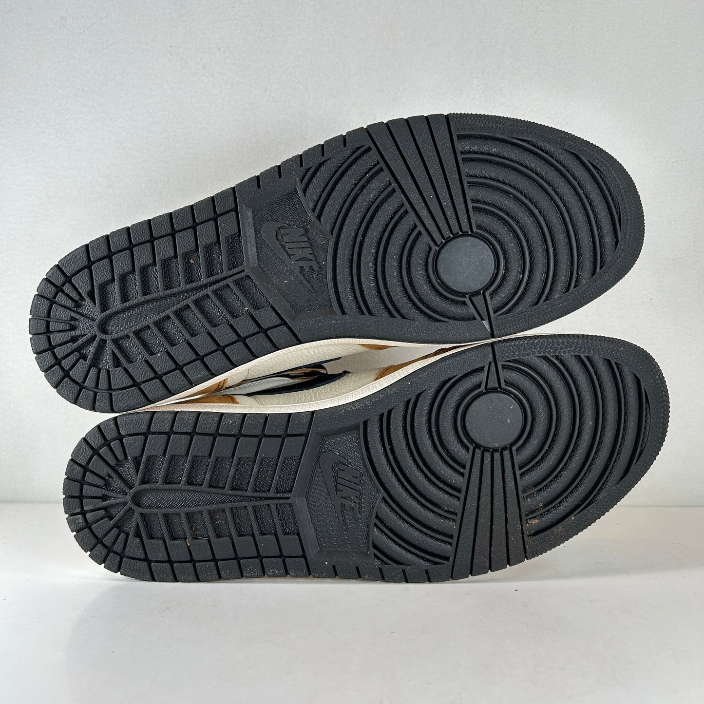 555088 700 Jordan 1 Novato del año