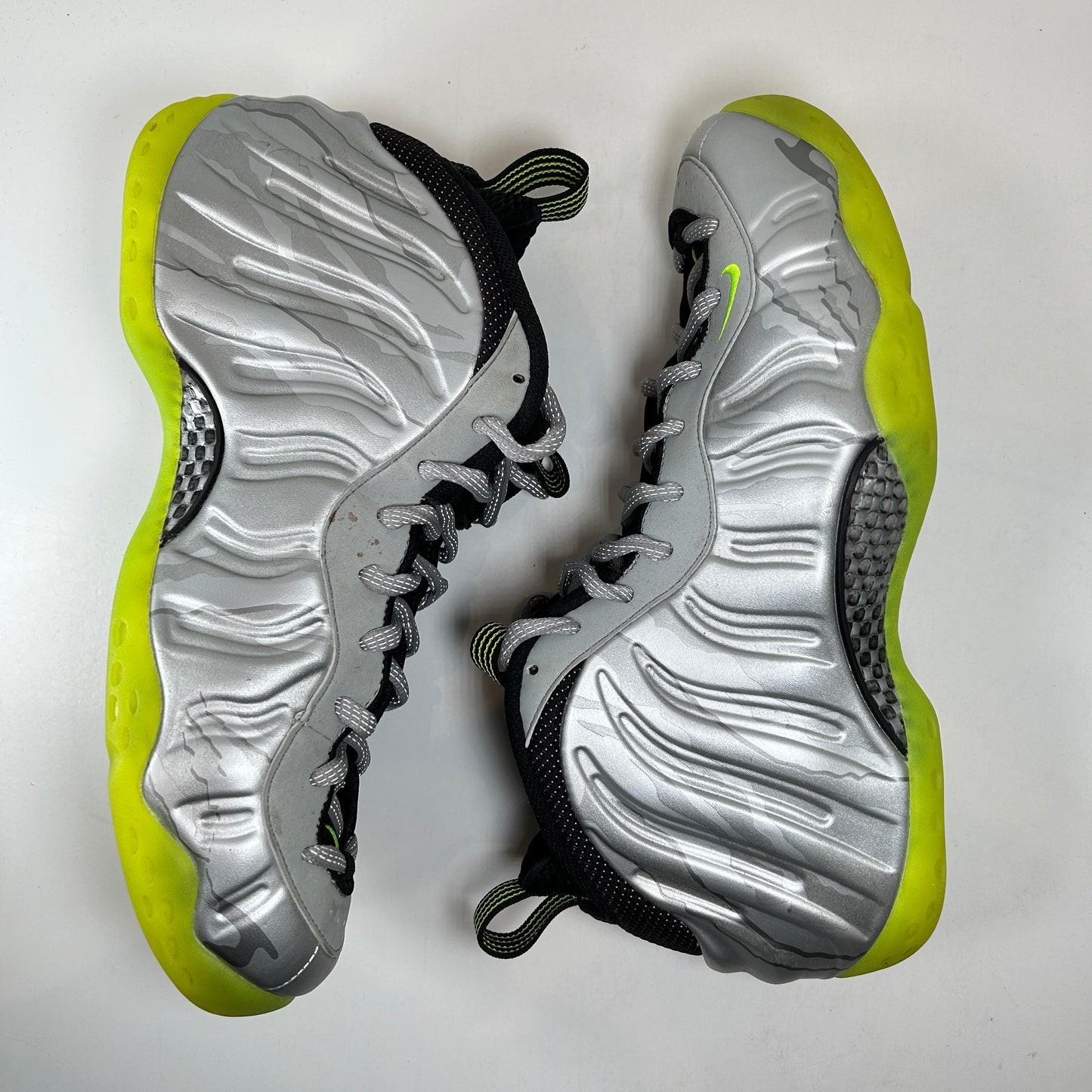 575420 004 Nike Air Foamposite One Silver Volt Camo [USED] - 11 M (Used) (Replace Box)