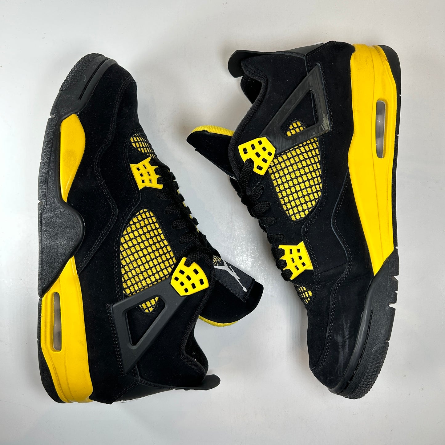 DH6927 017 Jordan 4 Retro Thunder [USED] - 11.5 M (Used3)
