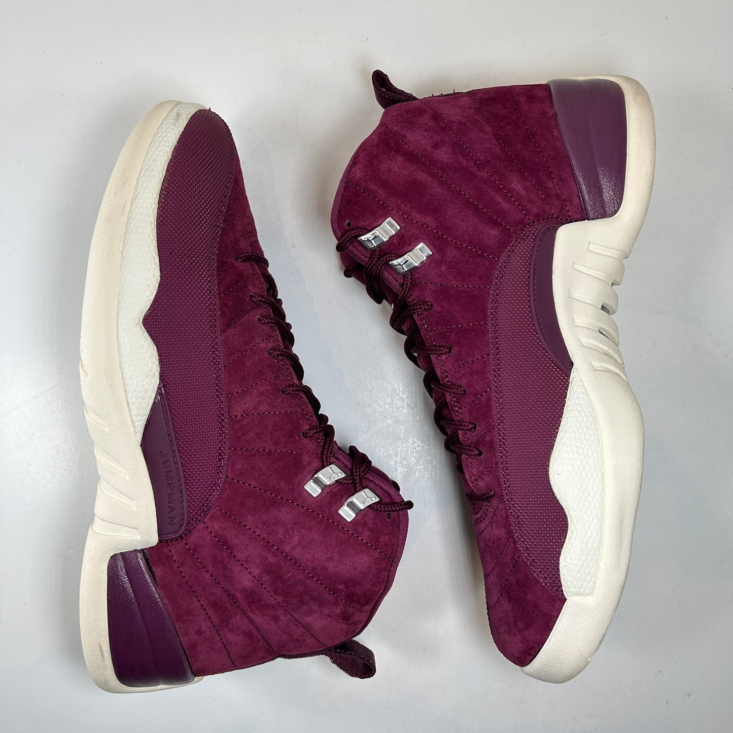 130690 617 Jordan 12 Retro Bordeaux [USED] - 11 M (Used) (No Box)