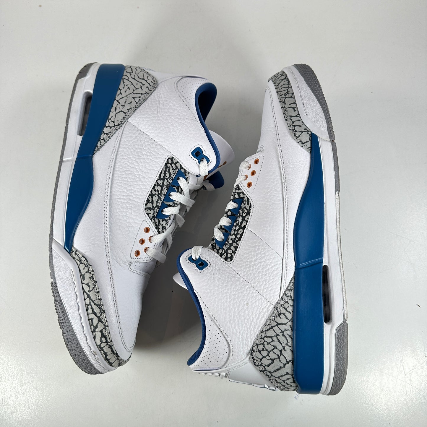 CT8532 148 Jordan 3 Retro Wizards [USED] - 12 M (Used)