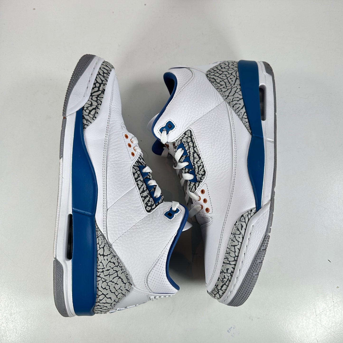 CT8532 148 Jordan 3 Retro Wizards [USED] - 12 M (Used)