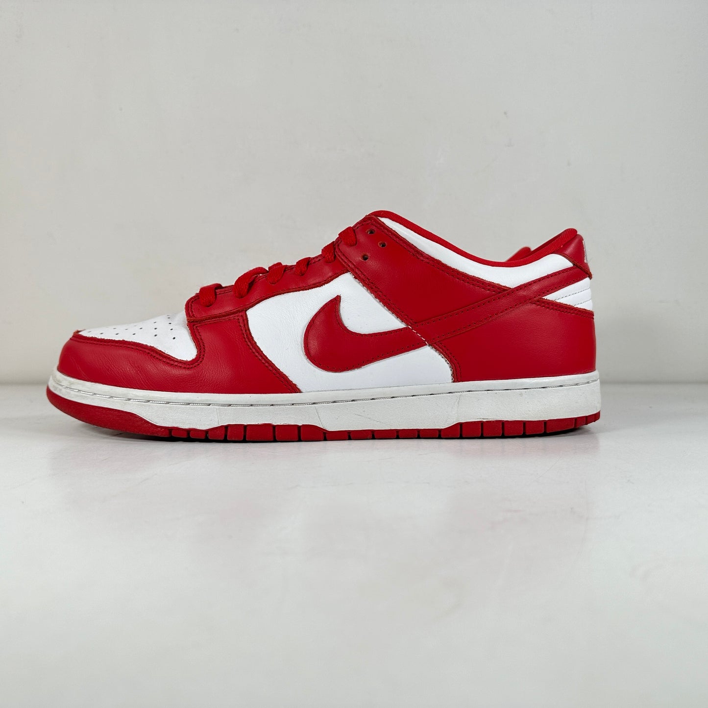 CU1727 100 Dunk Low Rojo Universitario