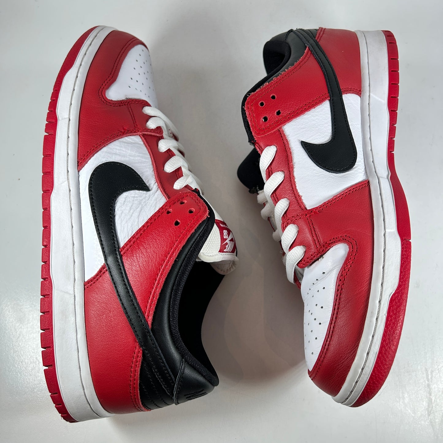 BQ6817 600 Nike SB Dunk Low J-Pack Chicago [USED] - 11.5 M (Used)