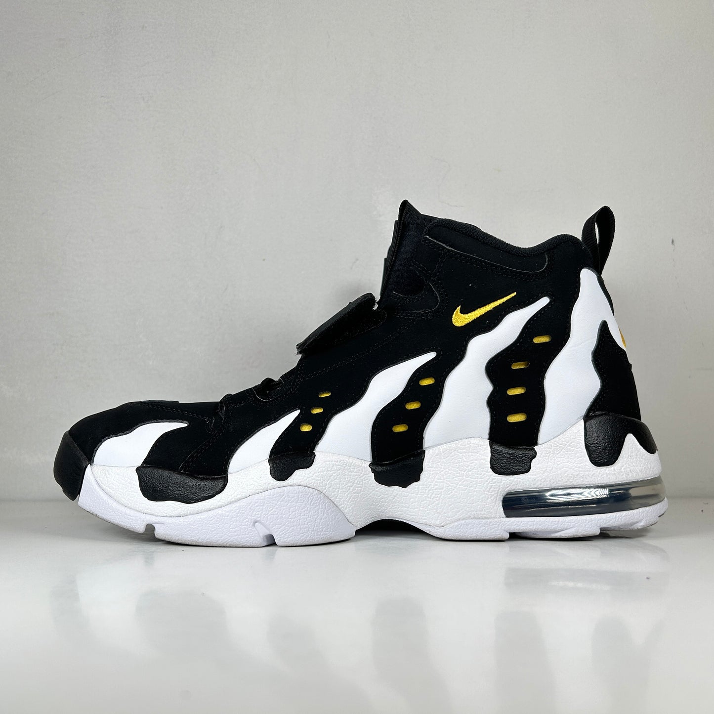 HM8249 001 Nike Air DT Max '96 Black White (2024) - 11.5 M (Used)