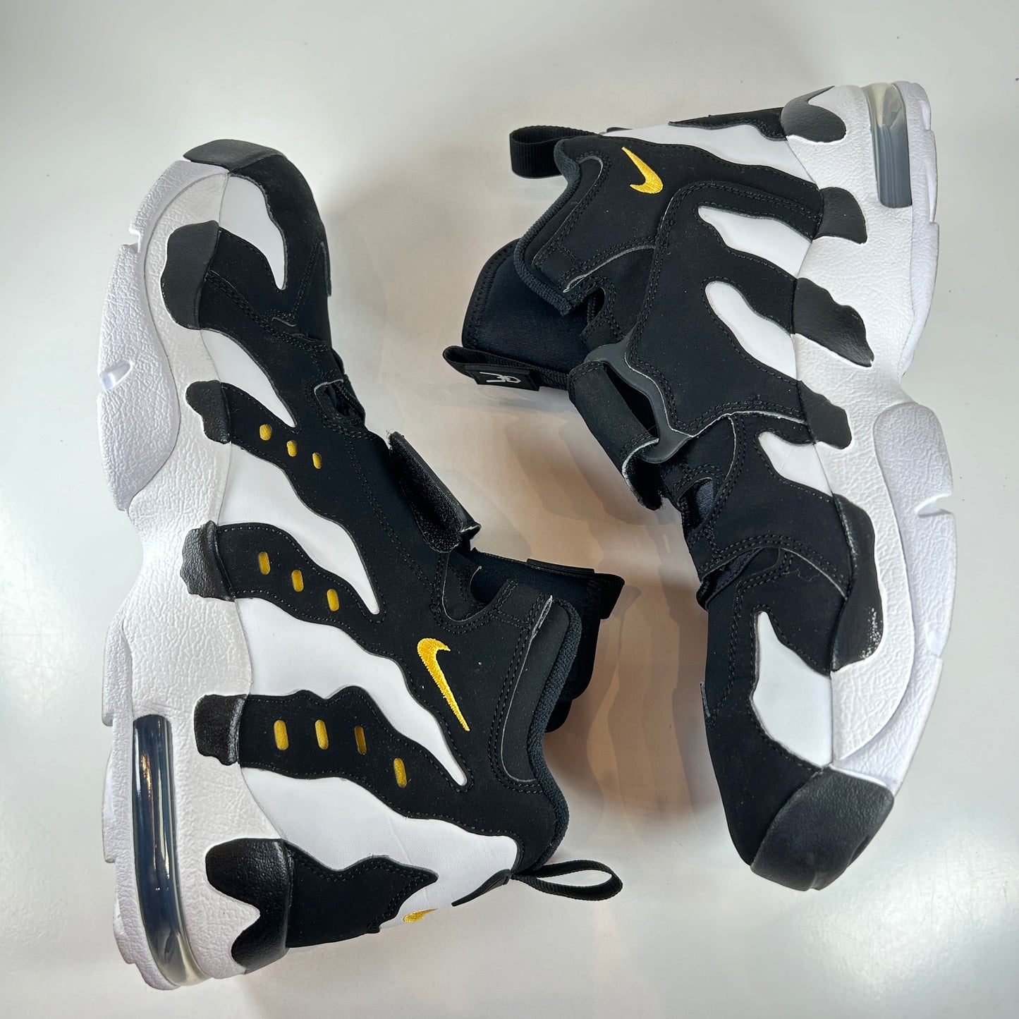 HM8249 001 Nike Air DT Max '96 Black White (2024) - 11.5 M (Used)