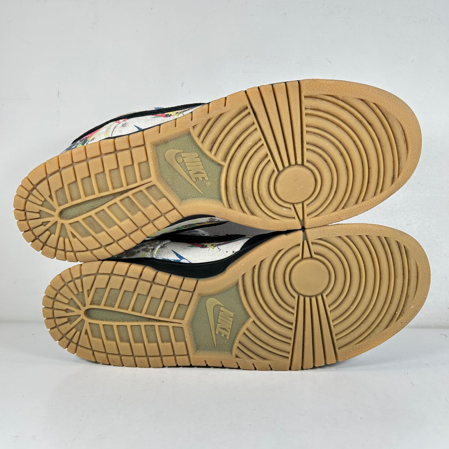 FD8778 001 Nike SB Dunk Low Supreme Rammellzee [USED] - 10.5 M (Used)