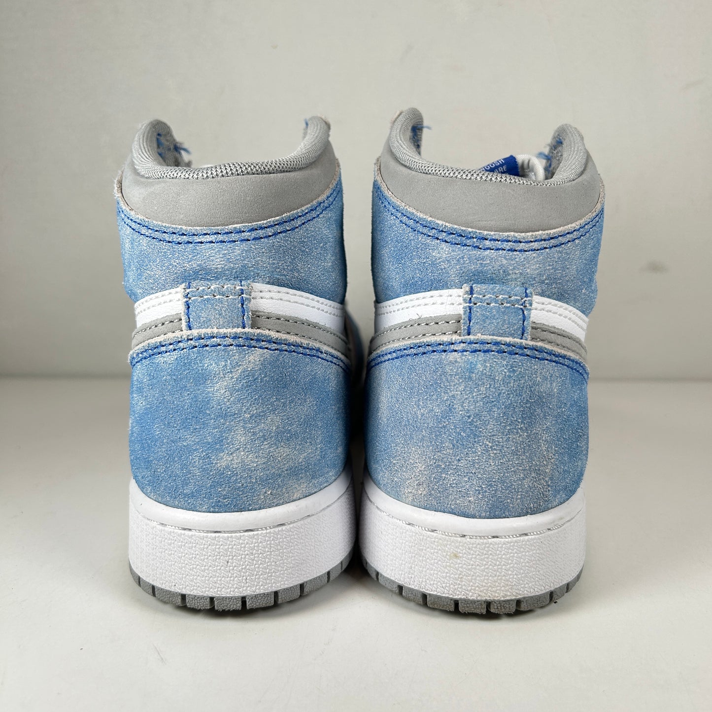 575441 402 Jordan 1 Hyper Royal GS [USED] - 4.5 Y (Used)