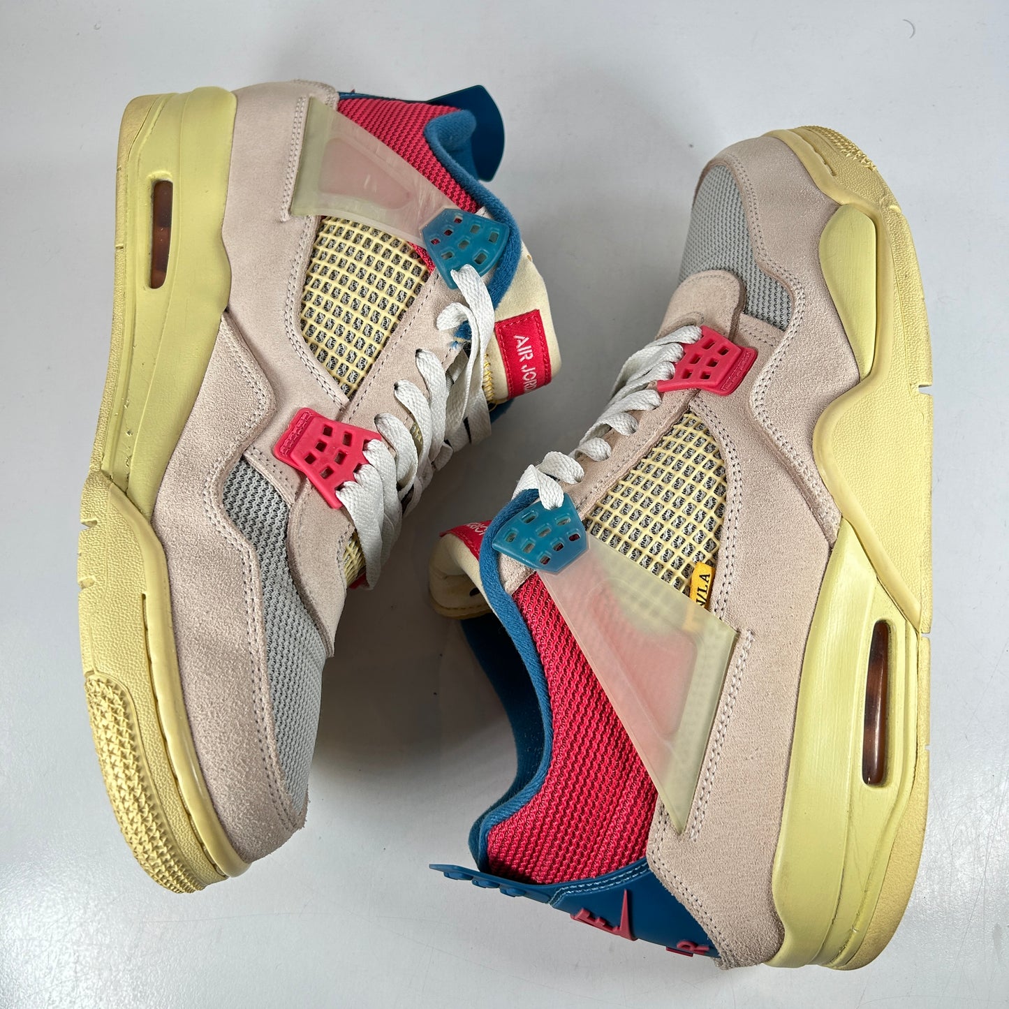 DC9533 800 Jordan 4 Union Guava Ice [USED] - 11 M (Used)