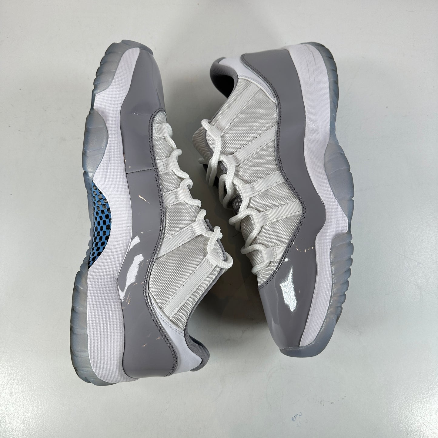 AV2187 140 Jordan 11 Retro Low Cement Grey [USED] - 12 M (Used)