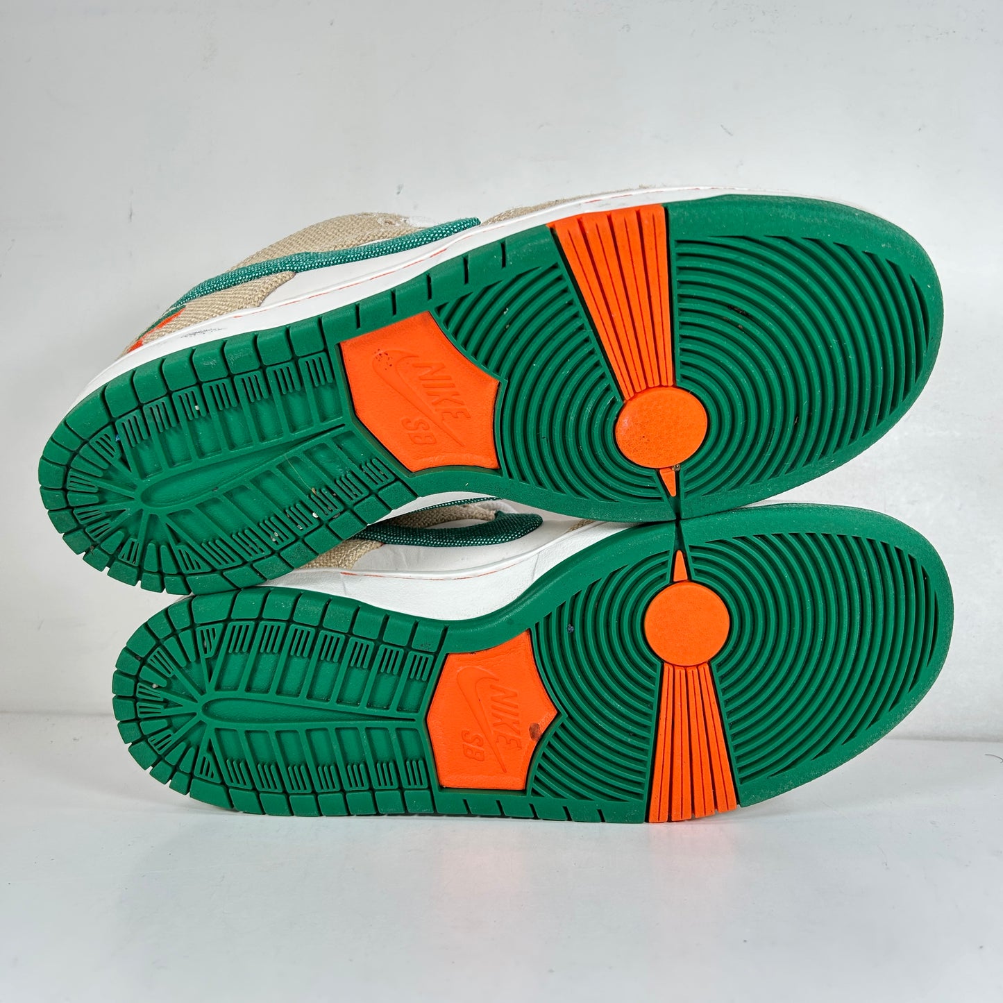 FD0860 001 Nike SB Dunk Low Jarritos [USED] - 9 M (Used)