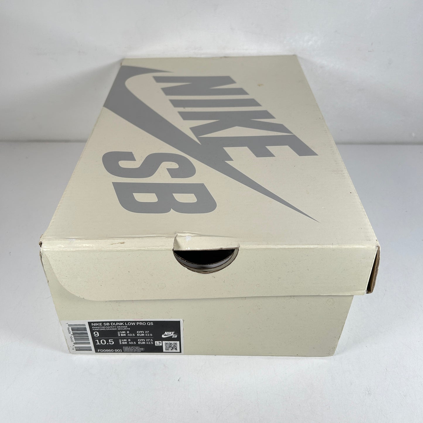 FD0860 001 Nike SB Dunk Low Jarritos [USED] - 9 M (Used)