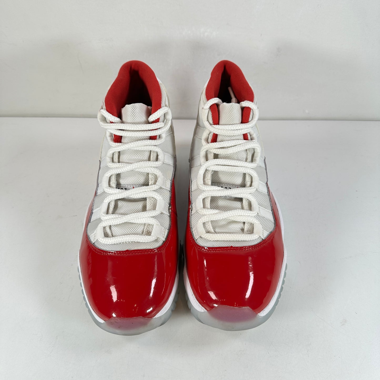 CT8012 116 Jordan 11 Retro Cherry (2022) [USED] - 8.5 M (Used2)