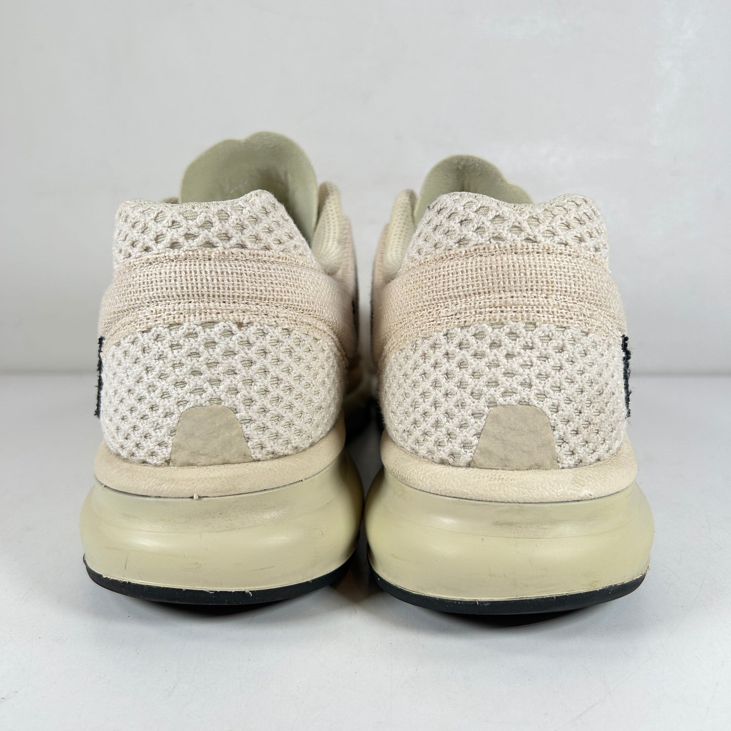 DM6447 200 Nike Air Max 2013 Stussy Fossil [USED] - 10 M (Used2)
