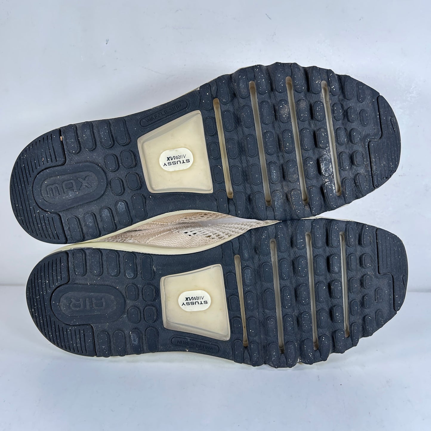DM6447 200 Nike Air Max 2013 Stussy Fossil [USED] - 10 M (Used2)