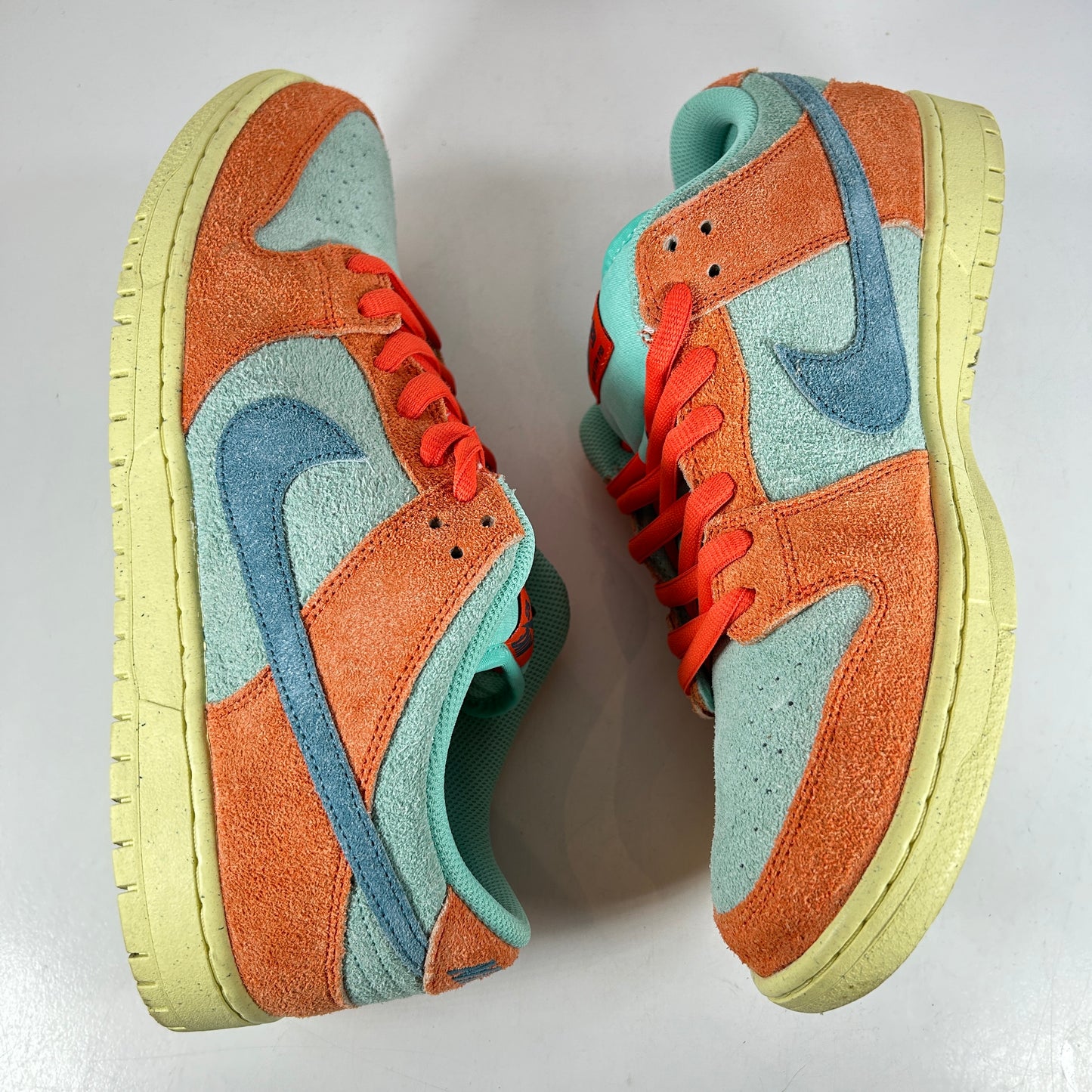 DV5429 800 Nike SB Dunk Low Orange Emerald Rise [USED] - 11.5 M (Used)