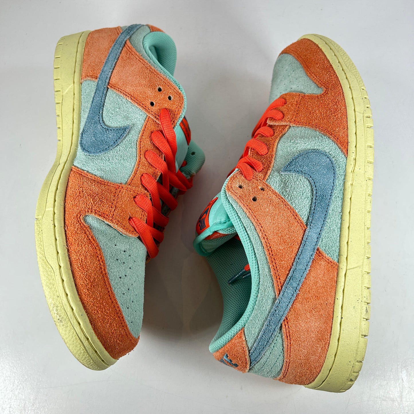DV5429 800 Nike SB Dunk Low Orange Emerald Rise [USED] - 11.5 M (Used)