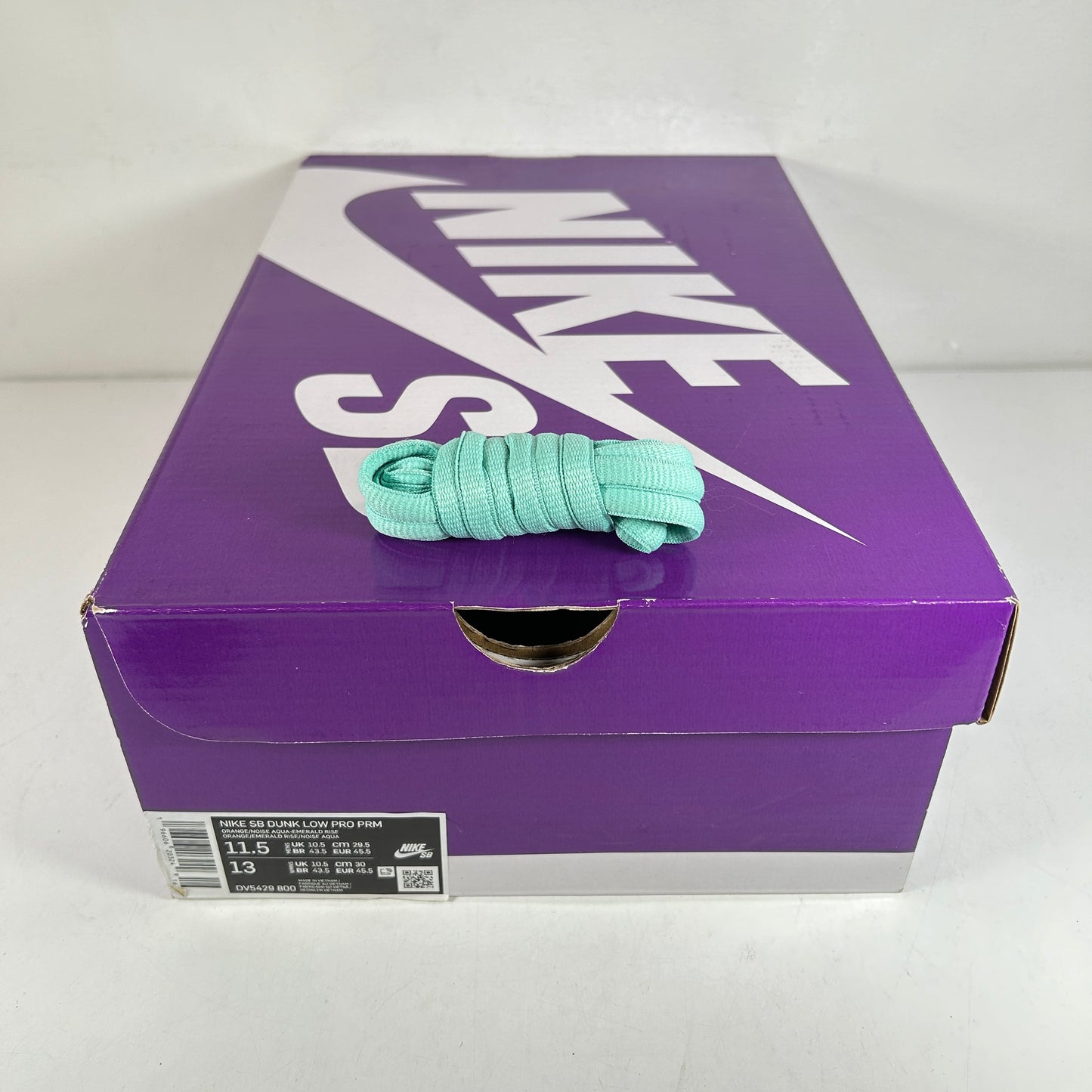 DV5429 800 Nike SB Dunk Low Orange Emerald Rise [USED] - 11.5 M (Used)